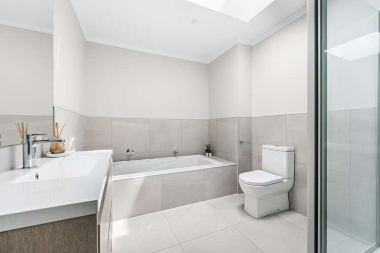 3/2 Rangitamiro Place Hobsonville_15