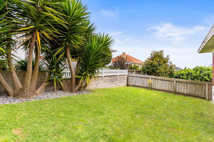 2/9 Duke Street Papakura_18