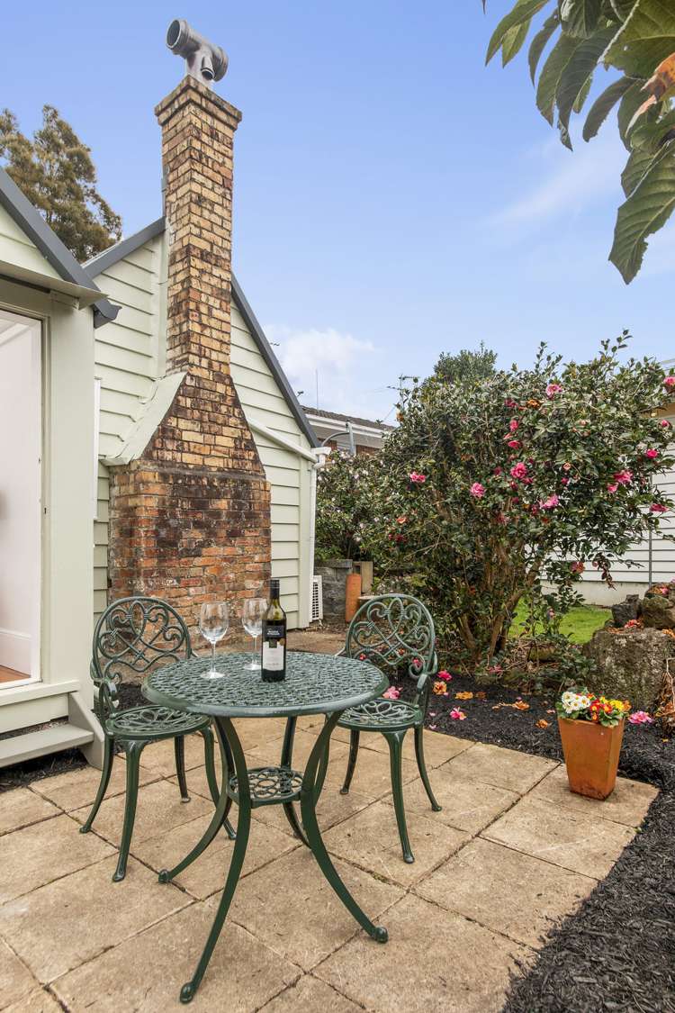 168 Grey Street Onehunga_16