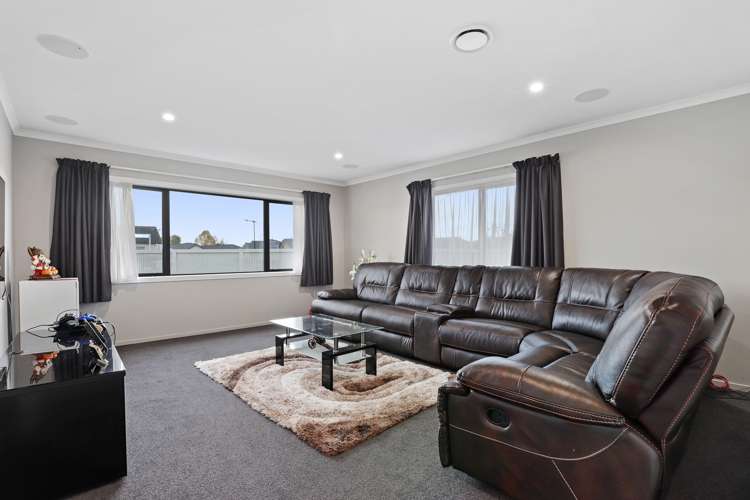 8 Chalgrove Road Huntington_3