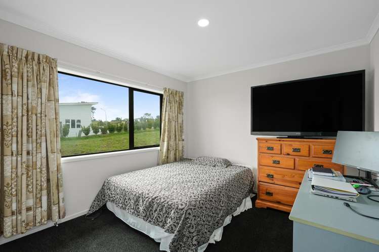 10 Waihinahina Way Mahia_12