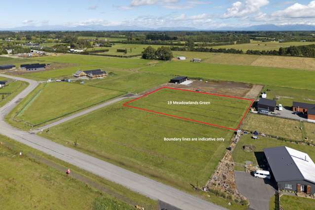 19 and 29 Meadowlands Green Allenton_4