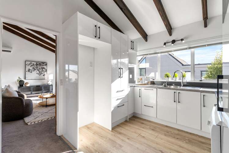 7 Guadeloupe Crescent_3