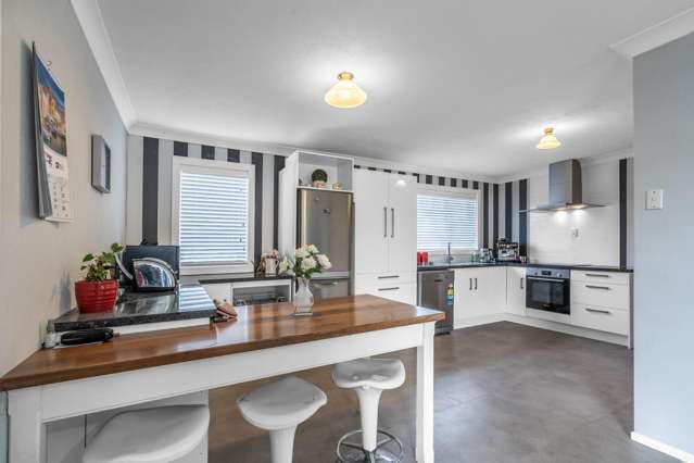 77 Stobo Street Grasmere_1