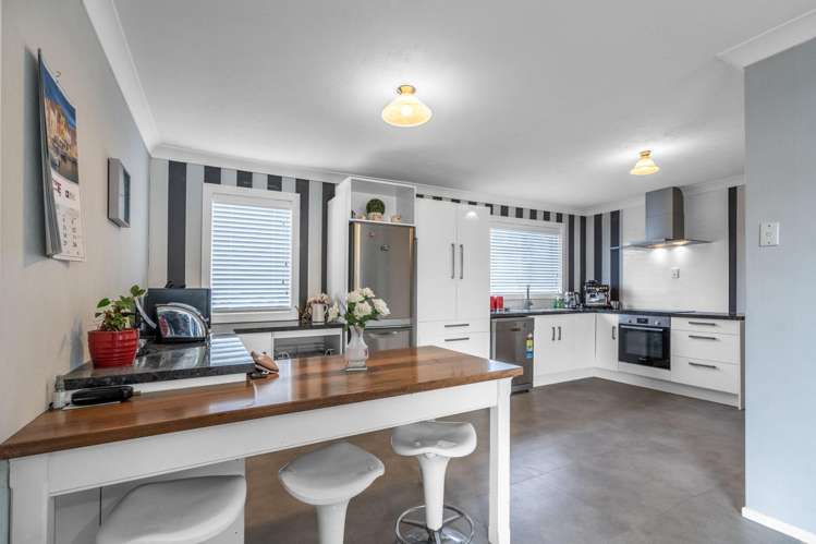 77 Stobo Street Grasmere_1