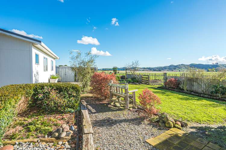 689 Ruatangata Road Whangaehu_16