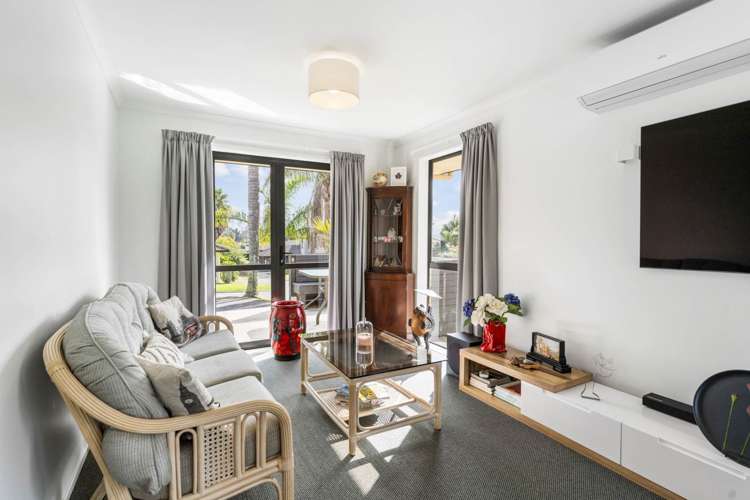 2/33 Kay Drive Blockhouse Bay_5