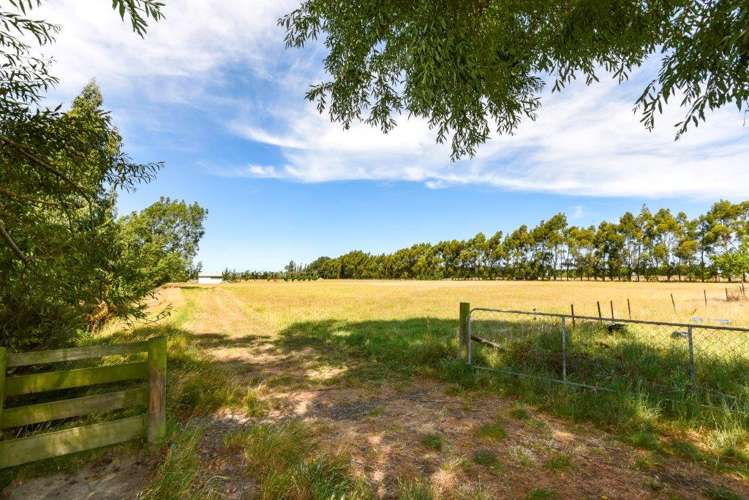 247 The Lake Road Leeston_26