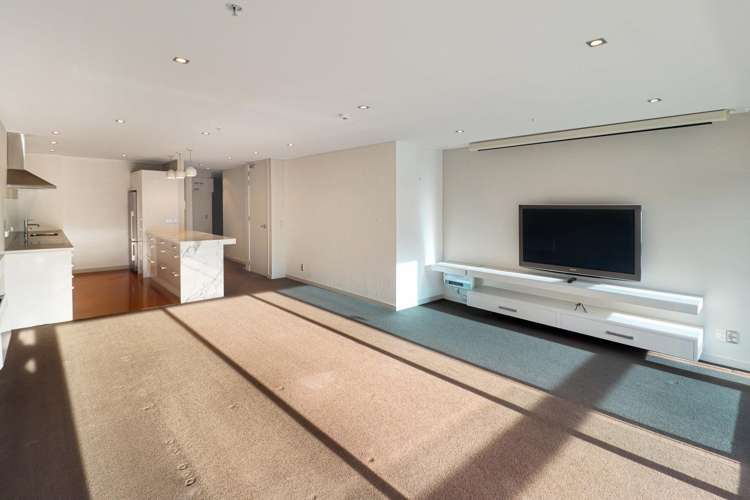 2c/42 Cable Street Te Aro_4