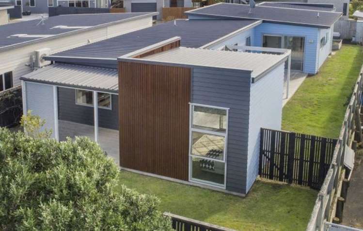 11 Coprosma Close_0