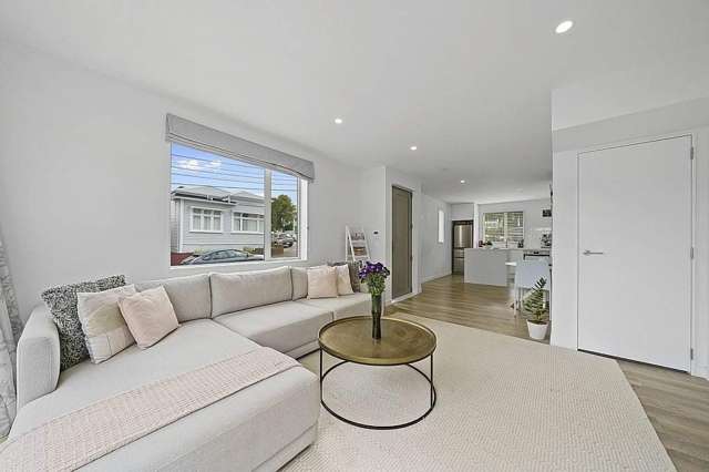 1/24 Princess Street 1317_1