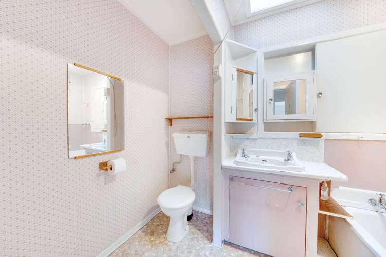 24 Russell Avenue Pukekohe_10