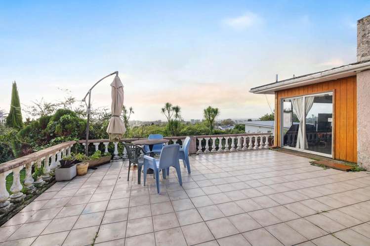 85 Glengarry Road Glen Eden_21