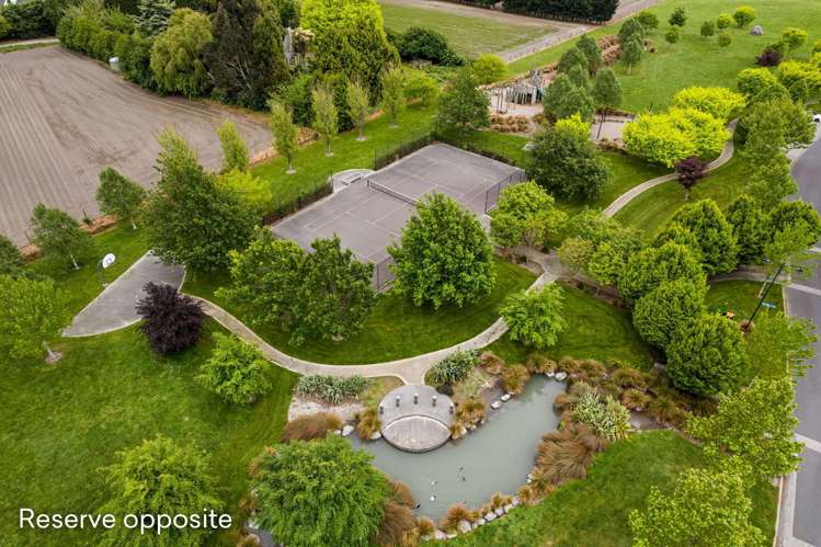 4 Fw Delamain Drive Yaldhurst_18