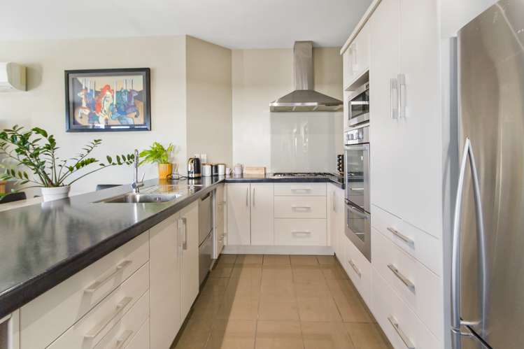 97c Avenue Road West End_5