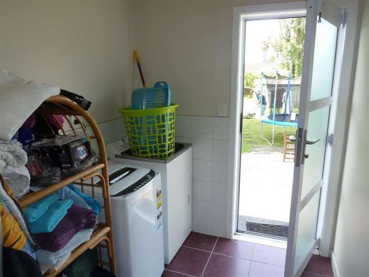 47 Russell Road Manurewa_10
