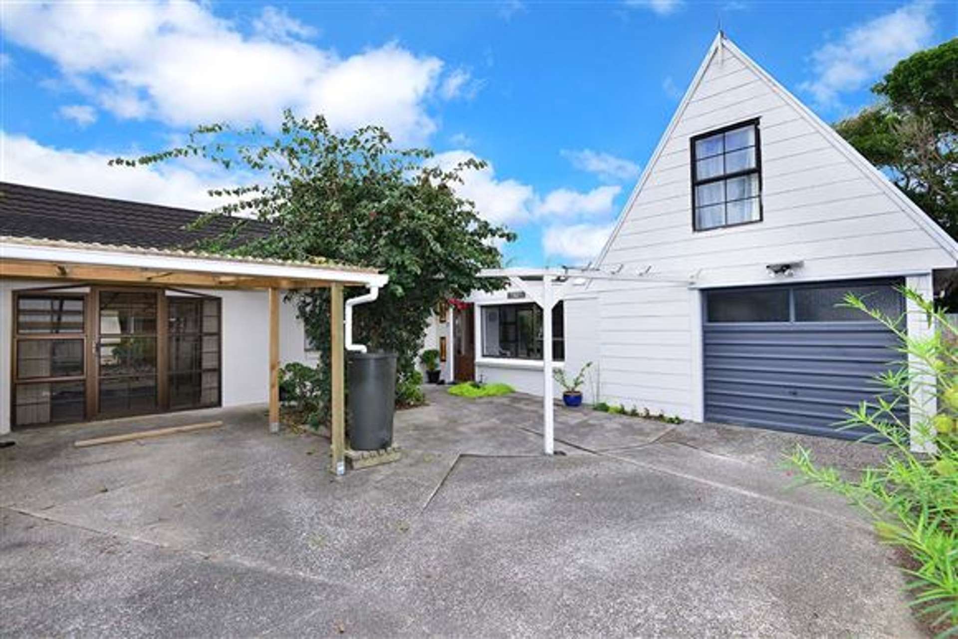 18b Edgewater Grove Orewa_0