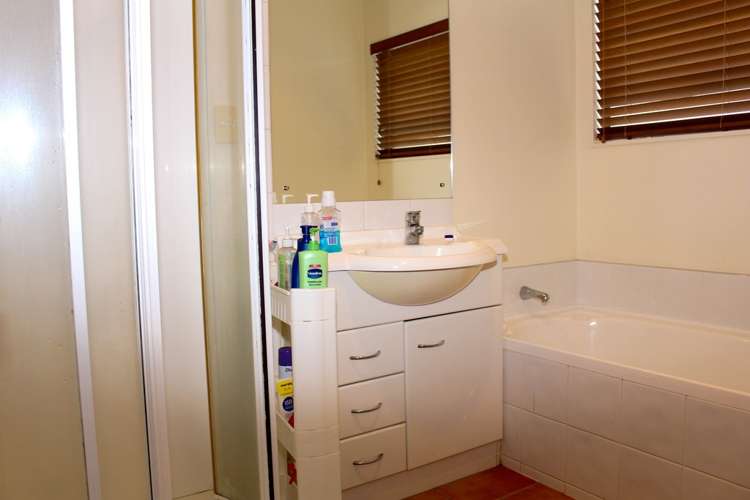 228c Te Atatu Road Te Atatu South_7