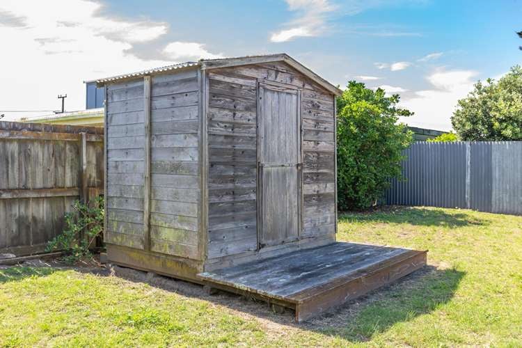 22 Rangitane Street Himatangi Beach_14