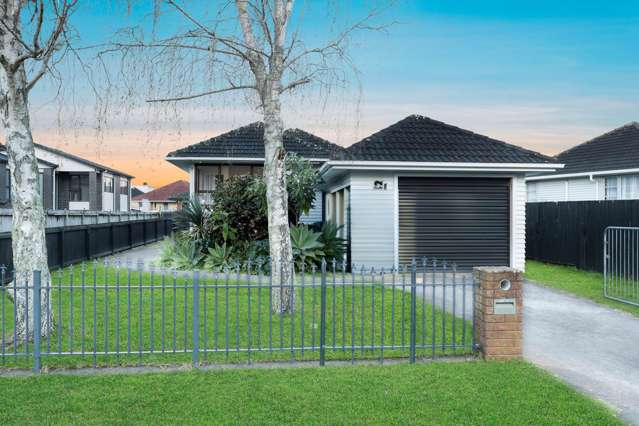 Single-Level in Papatoetoe - Perfect Family Haven!