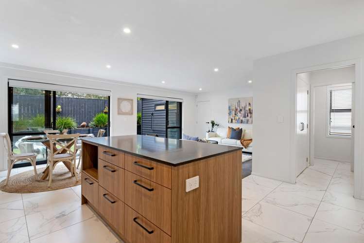 96d Karaka Road Beachlands_8