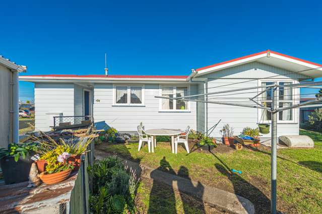 21 Gibbons Crescent Castlecliff_1