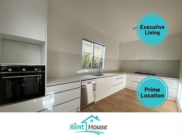 Modern Townhouse in the Heart of Howick - Style, Comfort & Convenience