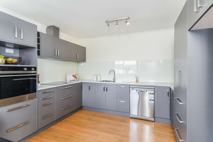 19 Tomkins Street Green Island_8