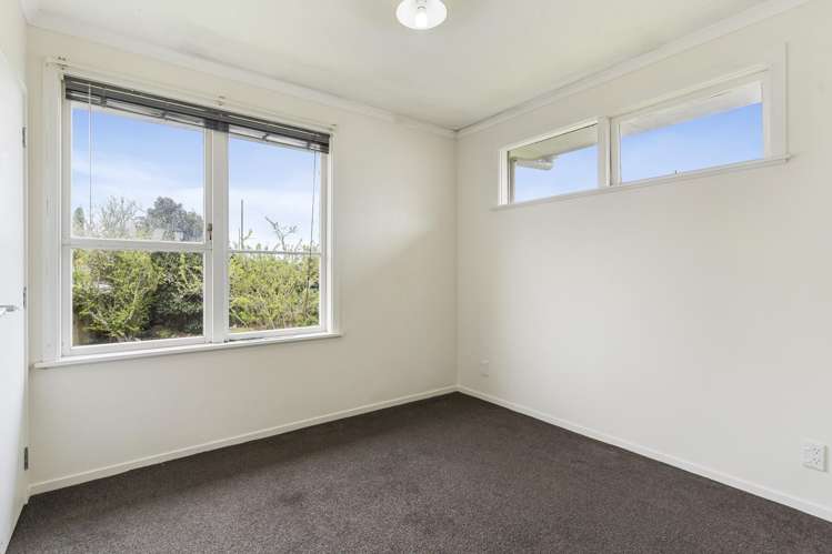 33 Mountain Road Mangere Bridge_7