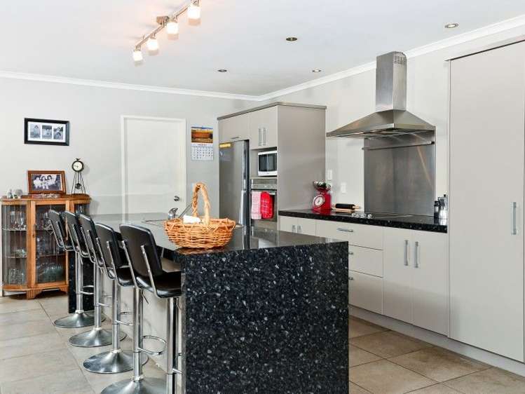 4 Alderwick Place Rototuna North_28