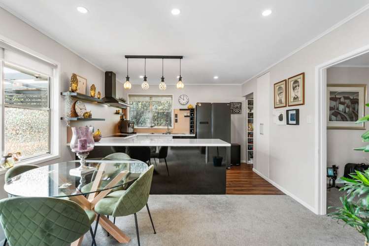 76A Wharf Road Clarks Beach_12