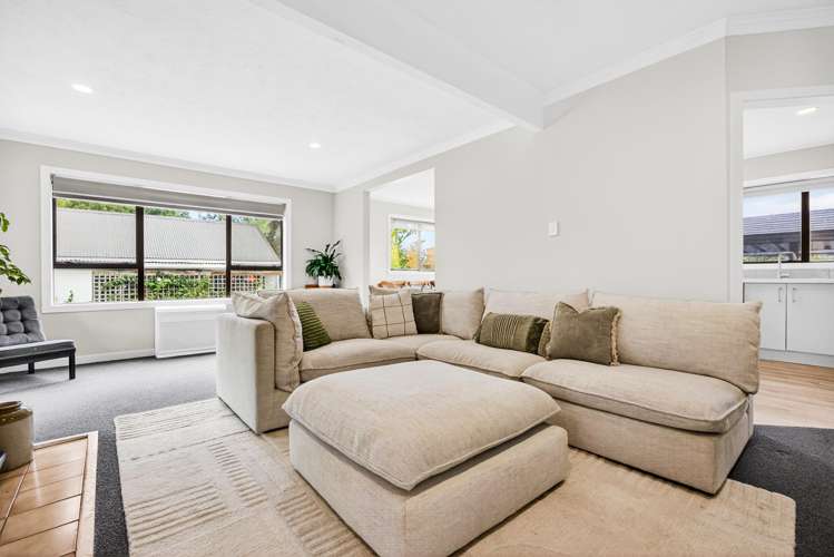 53 Cambridge Road Riverhead_8