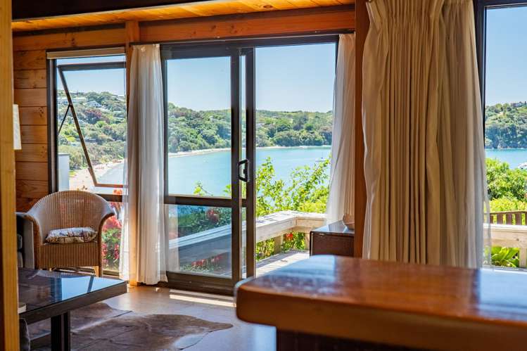 189 Ocean View Road Oneroa_13