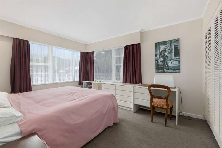 24 Avalon Crescent Avalon_13