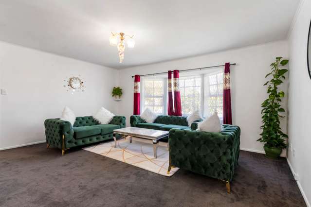 9 Riverpark Crescent Henderson_4