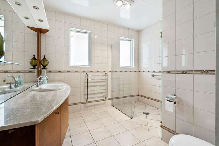 3 Grand View Road Kamo_11