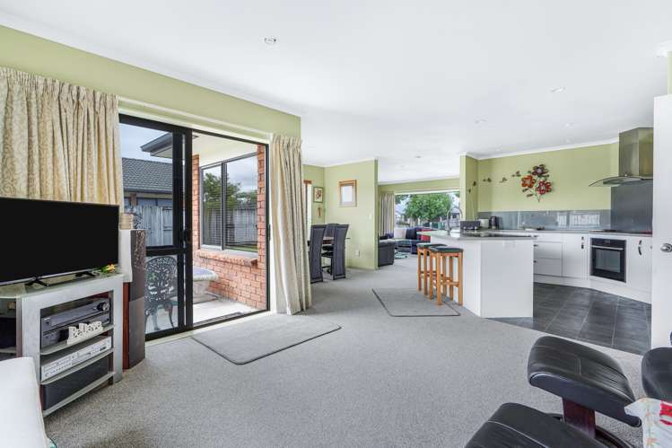 43 Farringdon Avenue Rototuna North_7