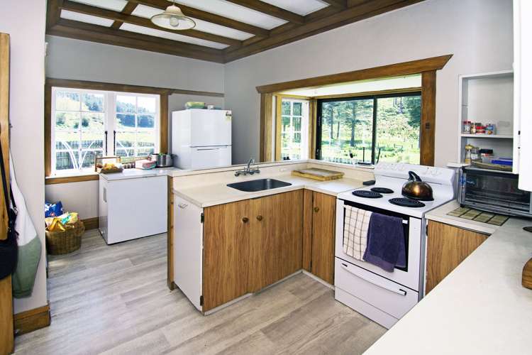 222 North Road Mauriceville_15