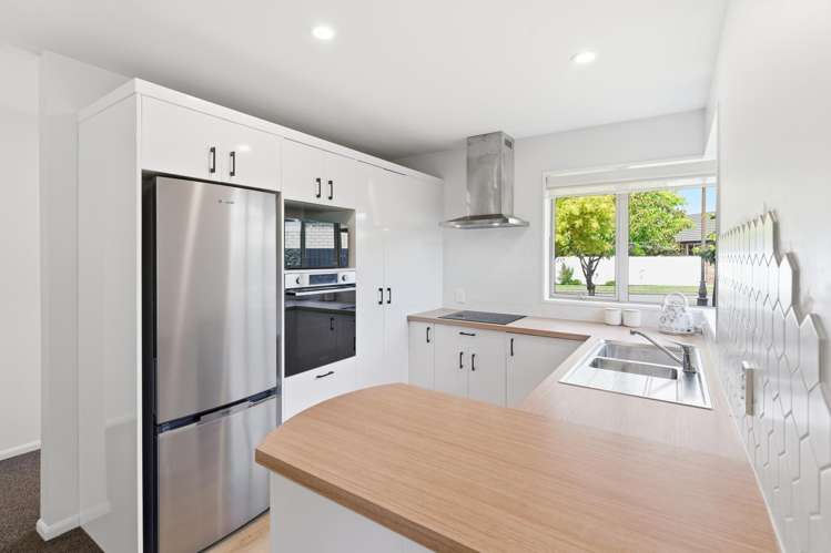 3 Chamberlain Lane Rangiora_8