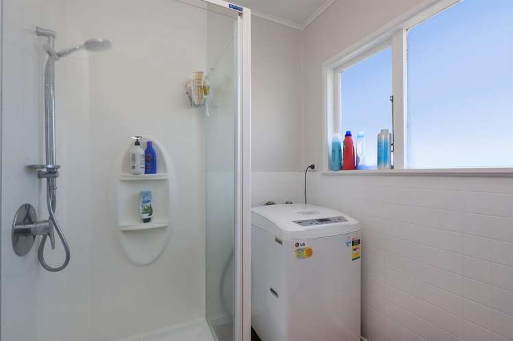 908 Townshend Place Saint Leonards_11