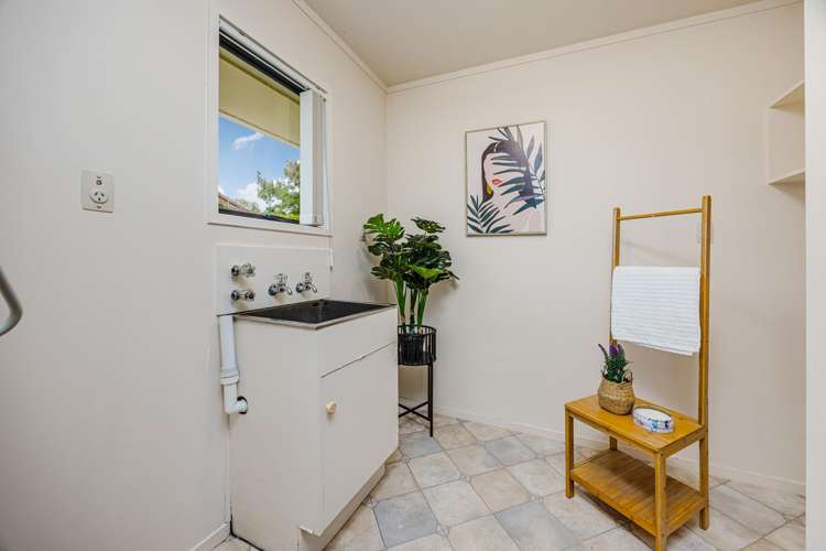 1 Elrita Place Conifer Grove_12