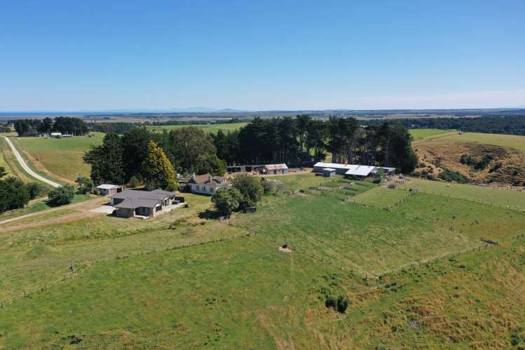 122 Middleton Road Waimahaka_5