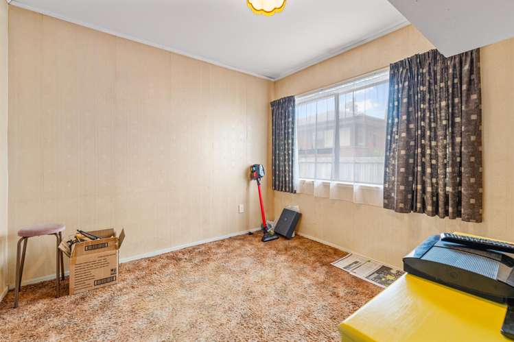 2/27 Galloway Crescent Farm Cove_12