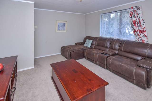 2/4 Calvert Street Papakura_2