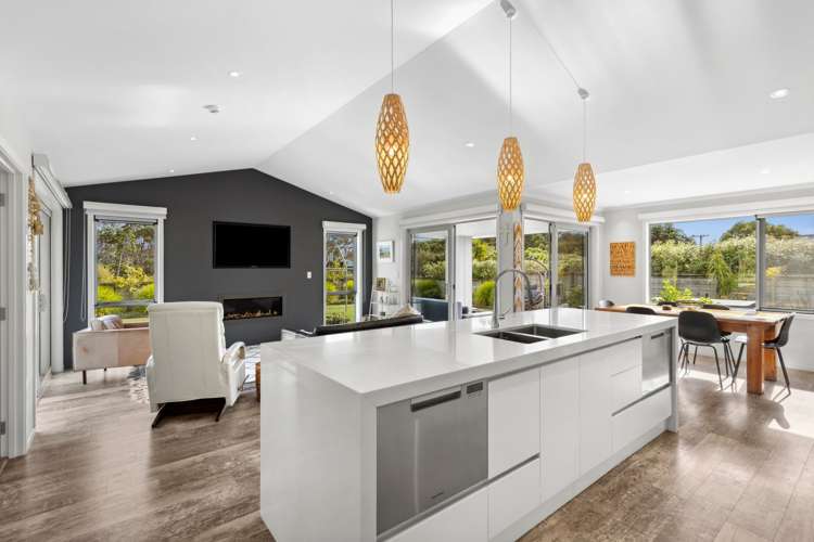 56 Parapara Beach Road Parapara_5