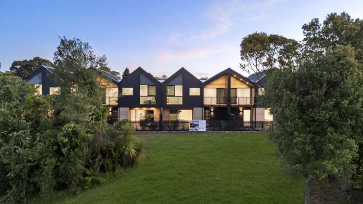 51 Taipari Road Te Atatu Peninsula_47