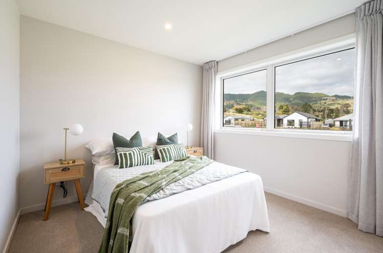 32 Hallmark Drive Richmond_17