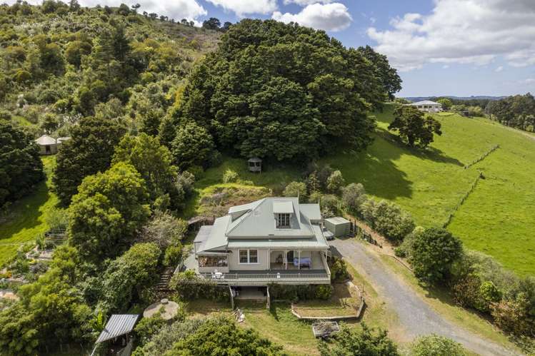 168 Tangihua Road Maungakaramea_39