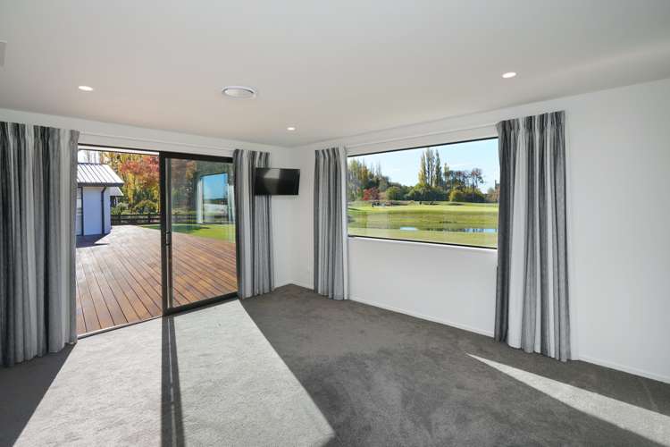 8 Burntwood Lane Pegasus_5