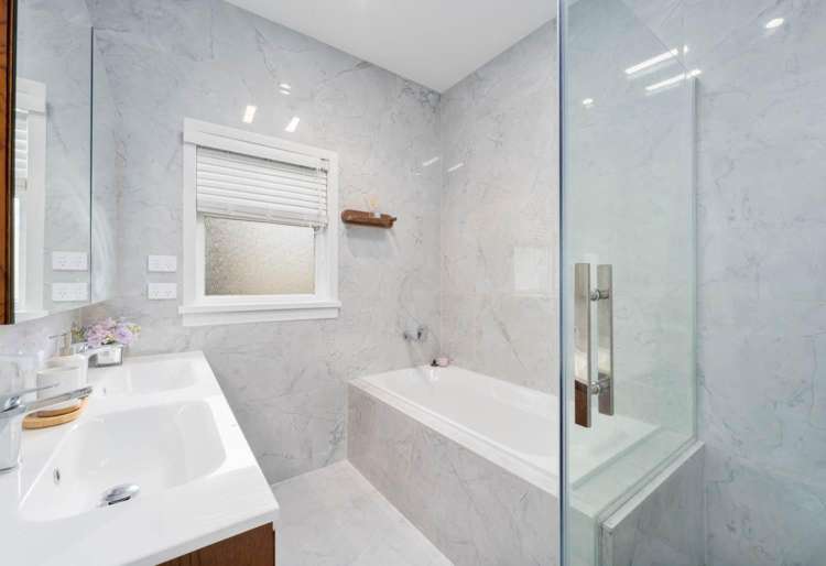 89 King George Avenue 1662_5